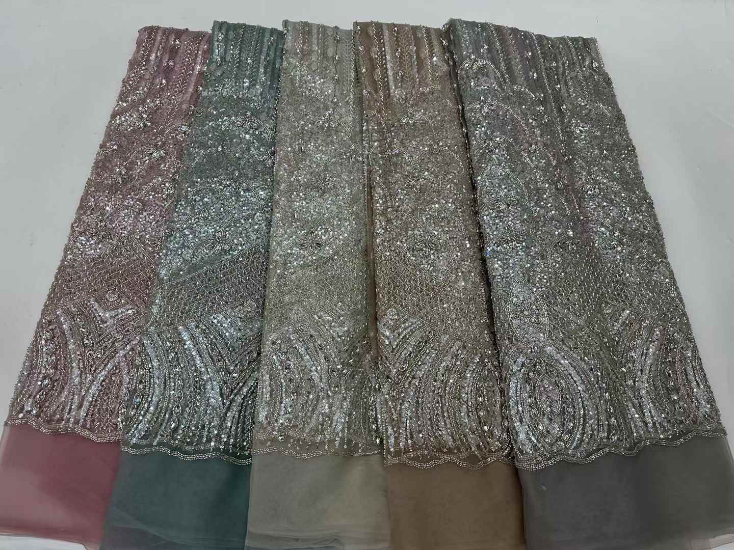 Renda Bermanik — SZ1244 — Renda Bermanik — SZ1244