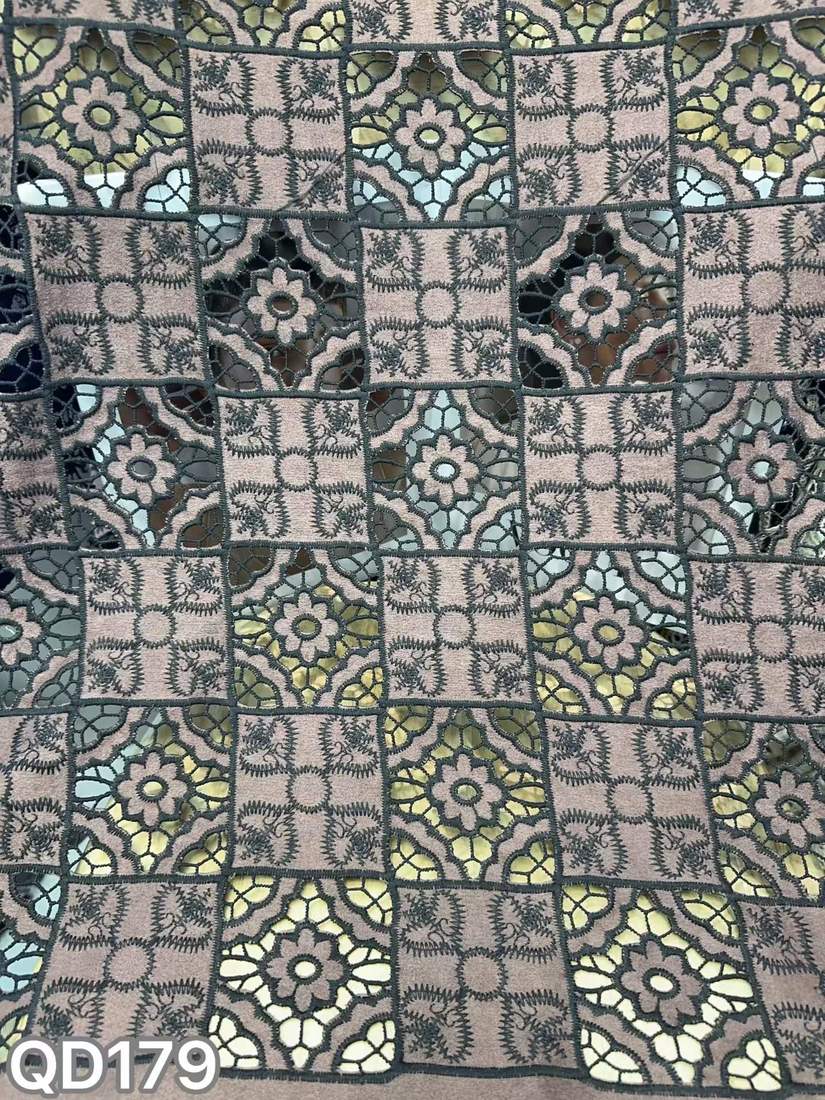 Beaded Lace — TXS-QD179 — عرض 4