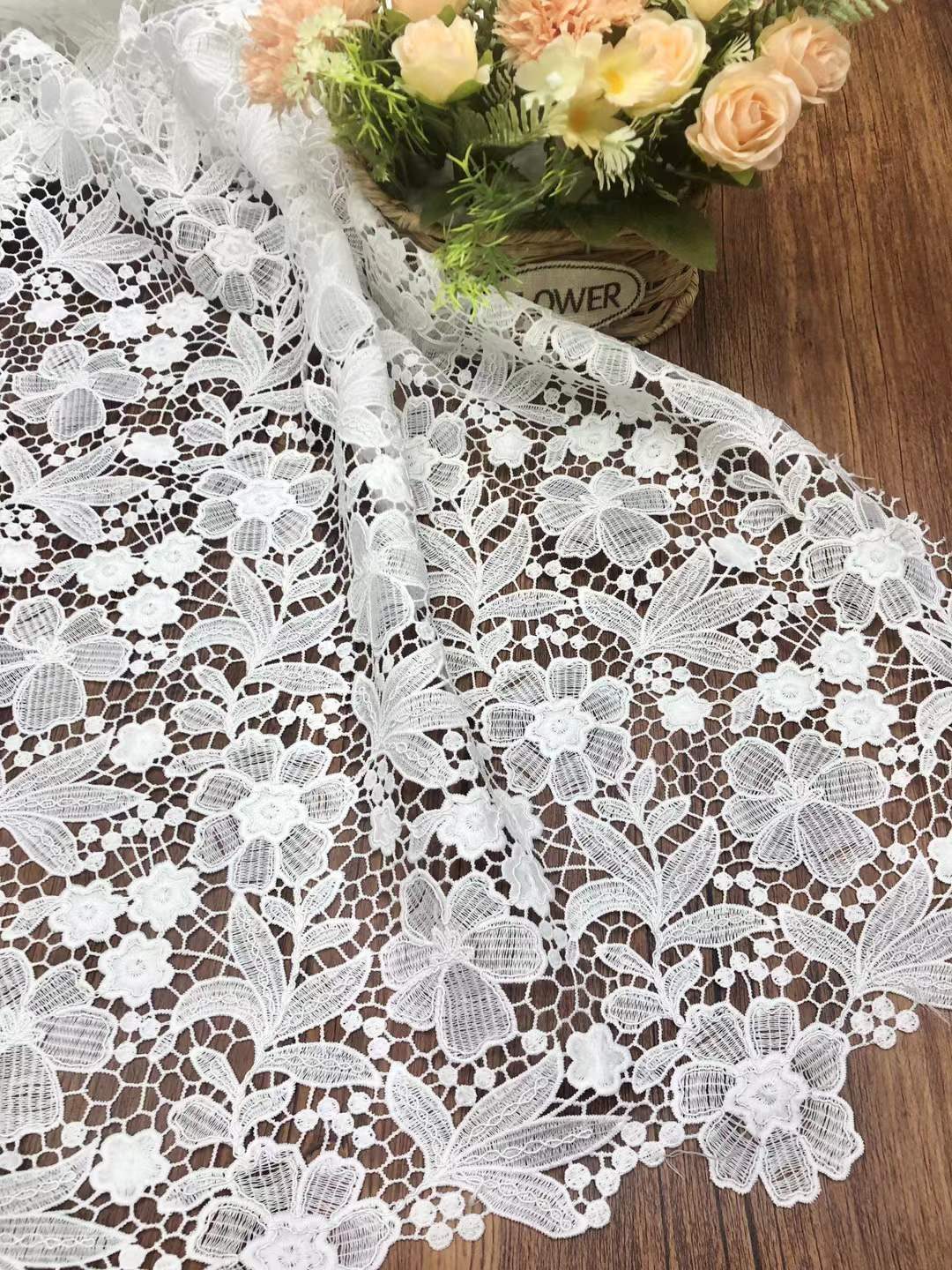 Renda Guipure — SR0009 — paparan 2