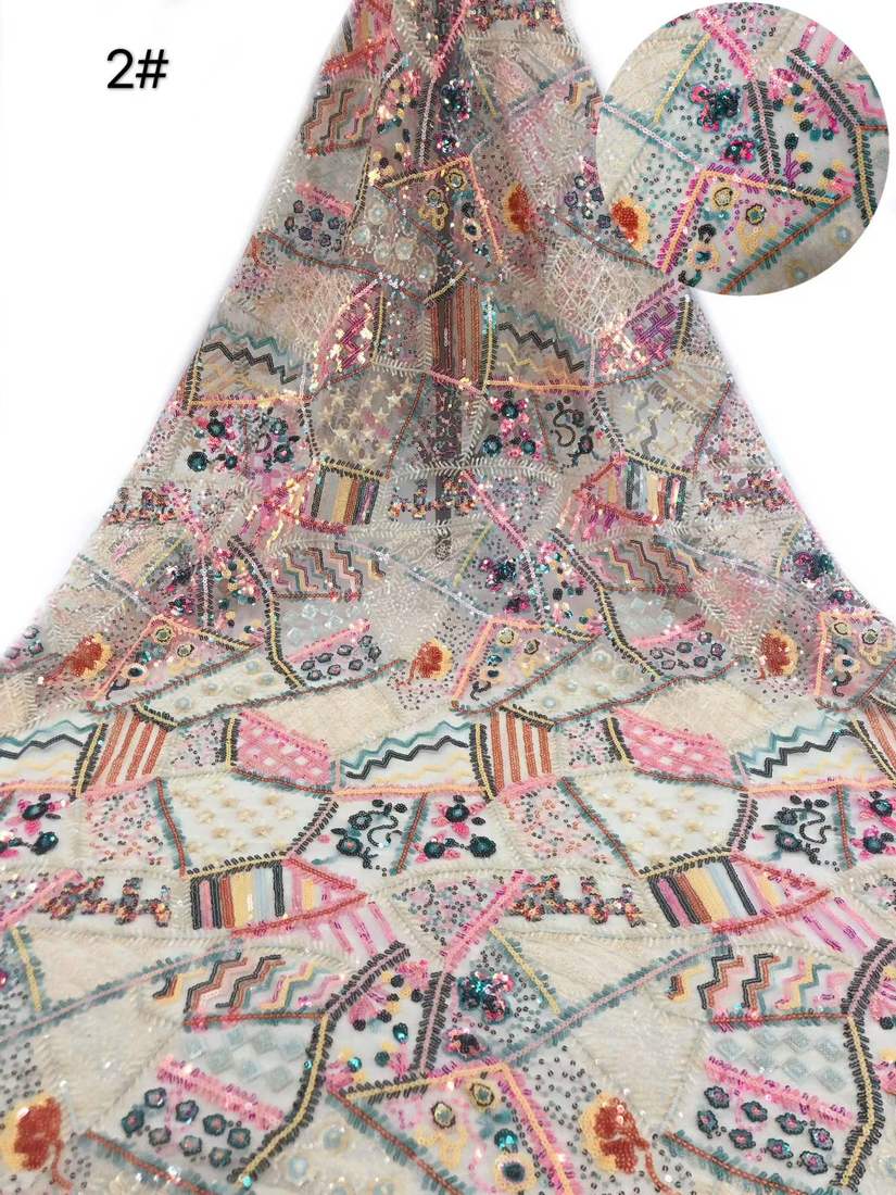 Embroidered Lace — 1767 — عرض 4