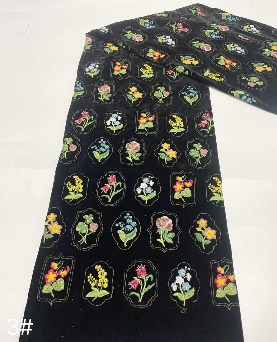 Embroidered Lace — HX-3615 — vista 6