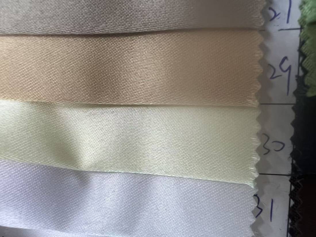 Taiwan Bridal Satin — عرض 5